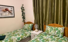 Charles Inn